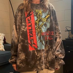 URBAN OUTFITTERS METALLICA BAND OVERSIZED CREW “AND JUSTICE FOR ALL” (Size L/XL)